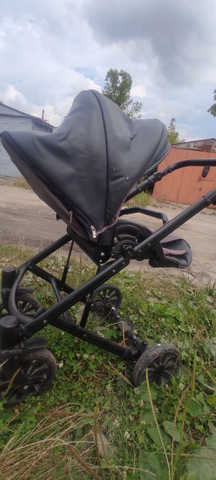 Дитяча коляска в нормальному стані