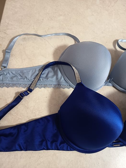 Stanik biustonosz 80 A push up zestaw 2 sztuki