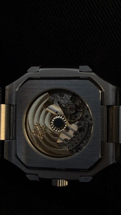 Patek Philippe Cubitus