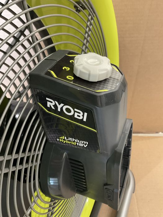 Вентилятор аккумуляторный гибридный 18v/230v Ryobi R18F5-0 ONE+ 45см