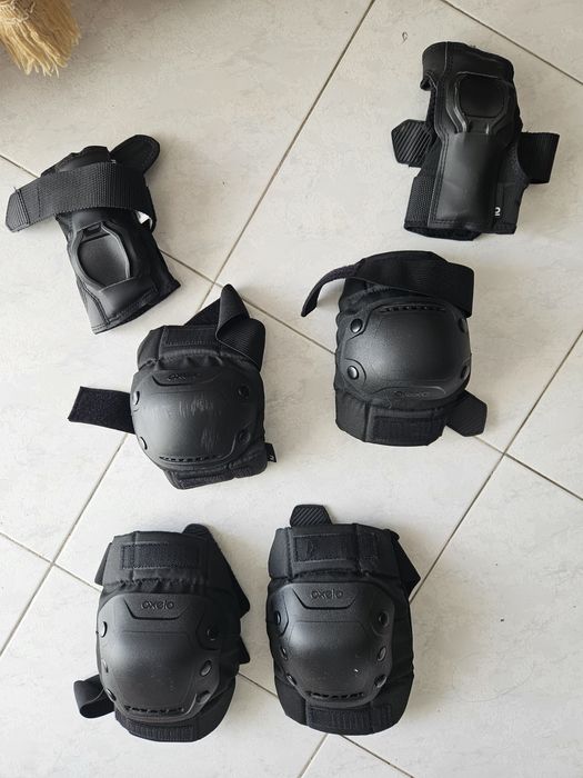 Patins em linha com acessórios