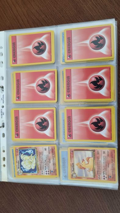 Set de cartas pokemon