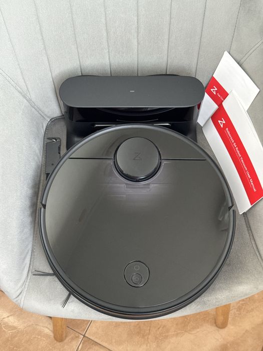 Робот пилосос Roborock S4