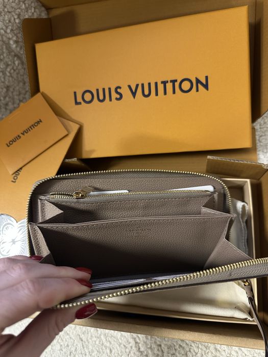 Гаманець портмоне кошелек бежевий жіночий луи louis vuitton