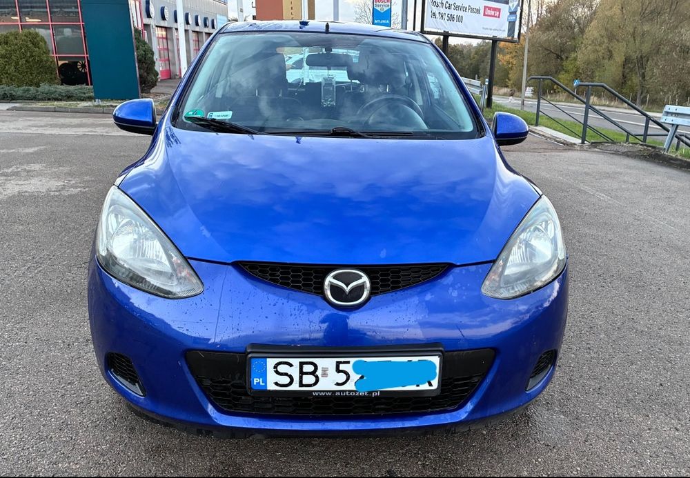 Mazda 2