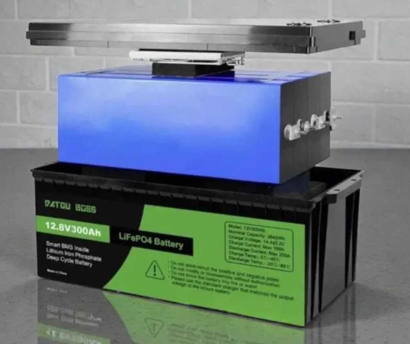 Акція Аккумулятор літій-залізо-фосфатний 200Ah 300Ah LiFePO4 12.В 8