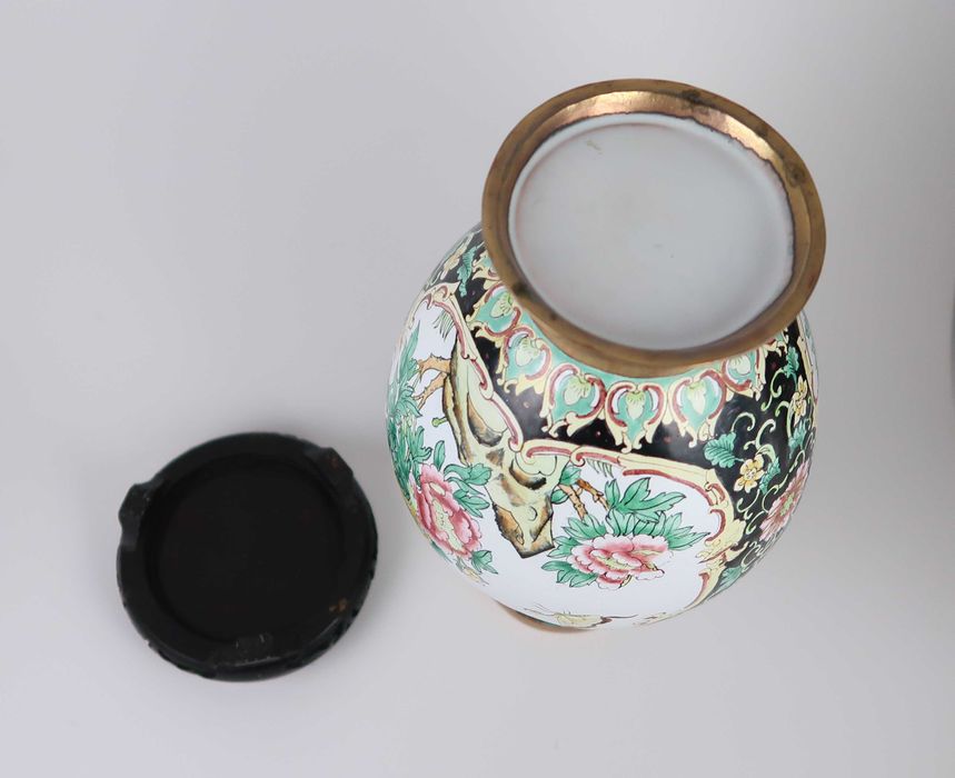 Jarra em esmalte de cantão - 26 cm