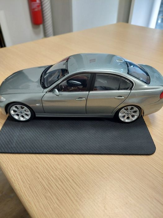 Miniatura BMW serie 3 de 2007