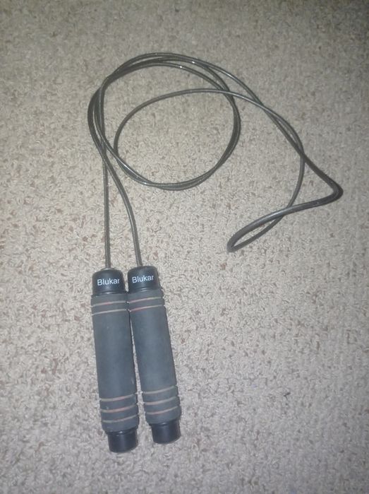 Скакалка  фірми Blukar