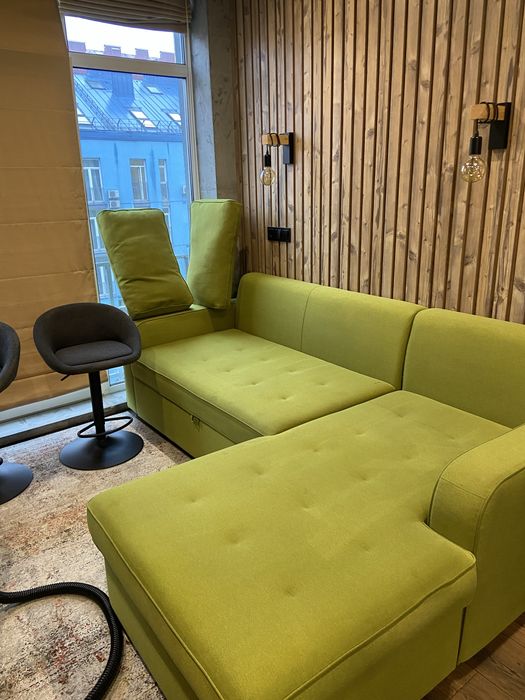 Хімчистка диванів , килимів , меблів.