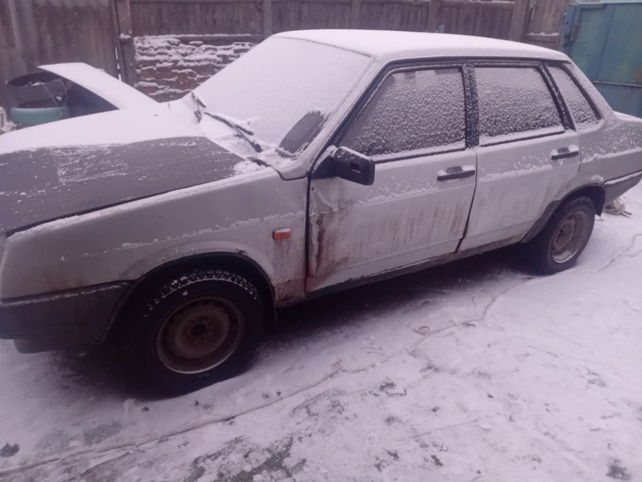 Продам ваз 21099