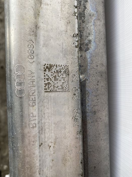 Подрамник підрамник балка мотора двигуна  Audi A4 B8 / A5 12-16 рік