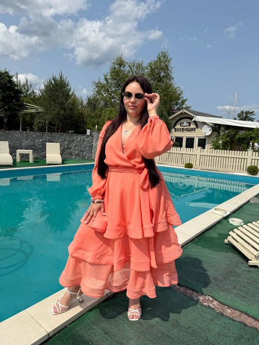 Вишукане плаття , Будь стильна та в тренді , Розмір М-Л