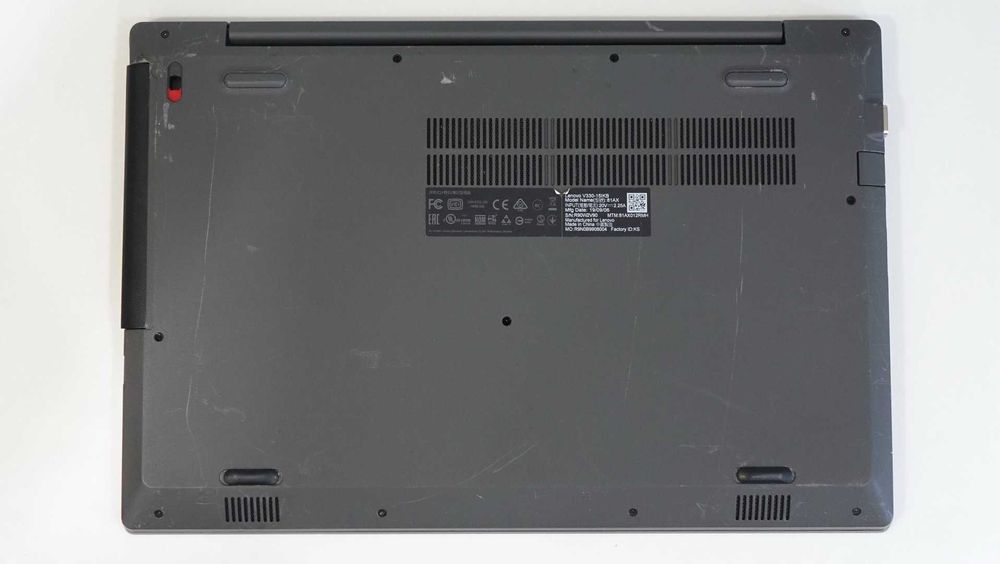 Lenovo V330-15ikb 15.6 FHD i5-8250U 8GB 240GB ОБСЛУЖЕН Intel UHD Win11