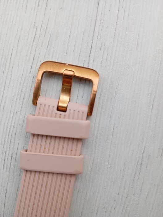 Samsung Galaxy Watch 42mm - Rosa, em ótimo estado + carregador sem fio