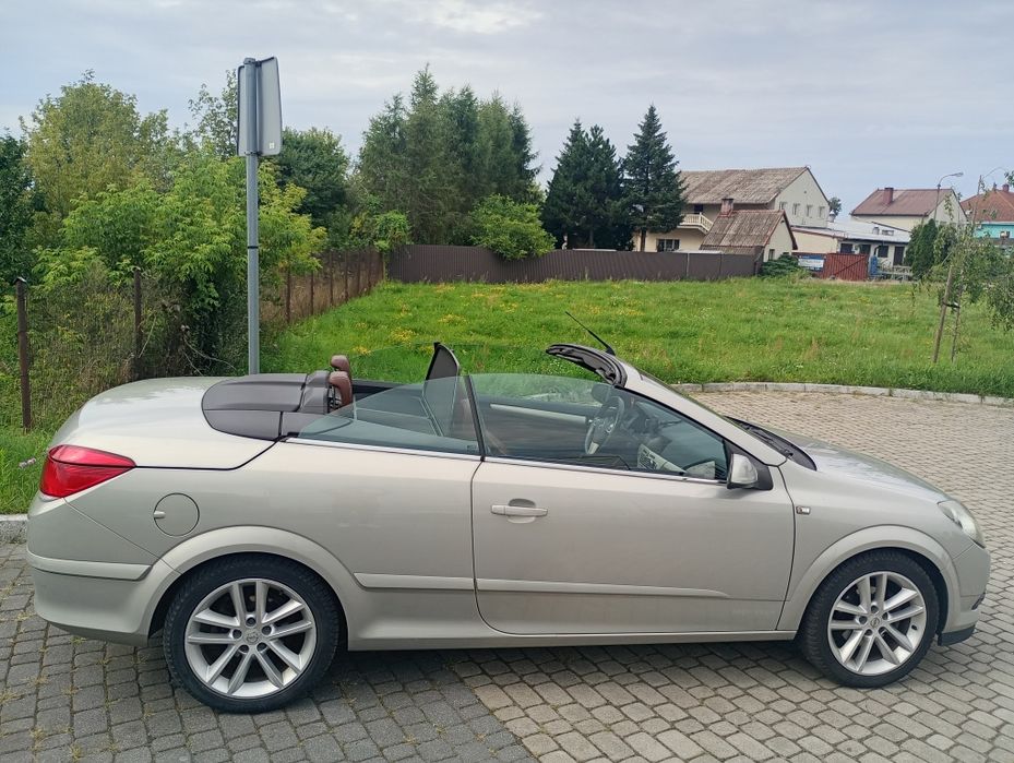 Sprzedam Opel Astra twintop 1.8 gaz