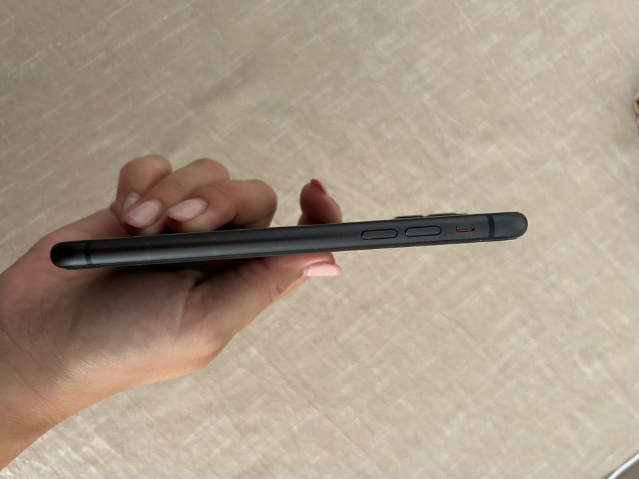 iPhone 11 Black 128GB