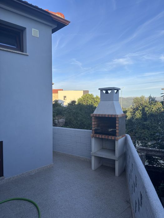 Arrenda-se apartamento T2