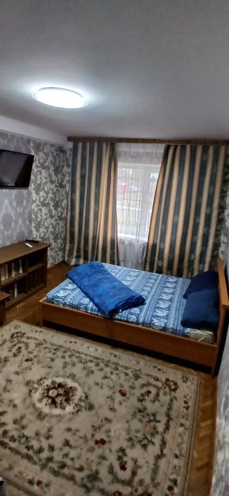 Квар.метро Оболонь Мінська. Своя.