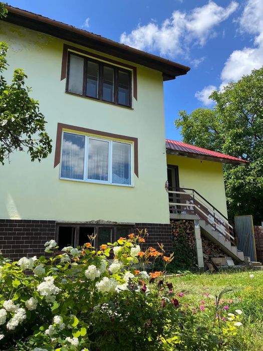 Продаж будинку у затишному місці з ділянкою  р- Шахта біля лісу  підходить по Програмі
