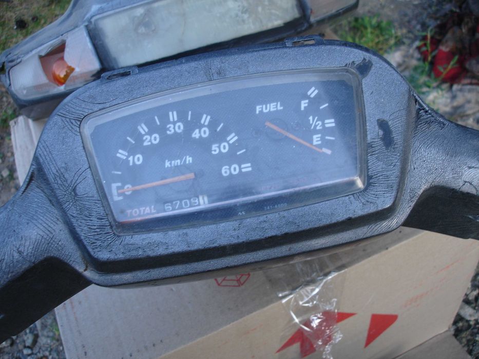 голова СУЗУКИ адрес со спидометром