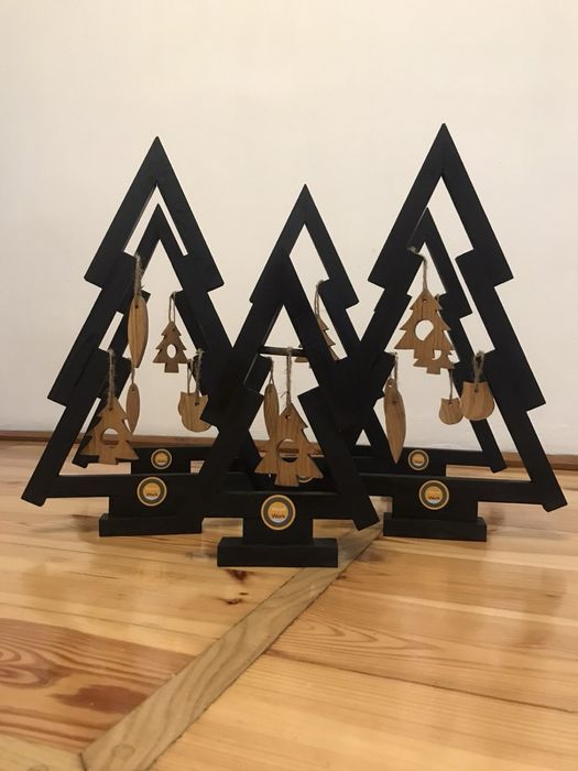 Ялинка декоративна