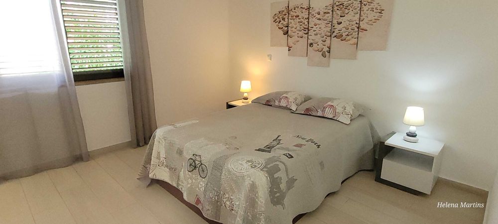 CASA TERESA: T2, 2 Piscinas + A pé p/ 2 Praias e Marina - LIVRE JUNHO + JULHO + SET - S.Rafael - ALBUFEIRA
