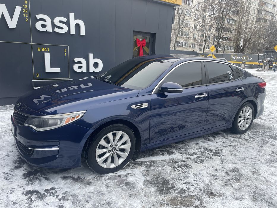 Продам KIA Optima 2016 год