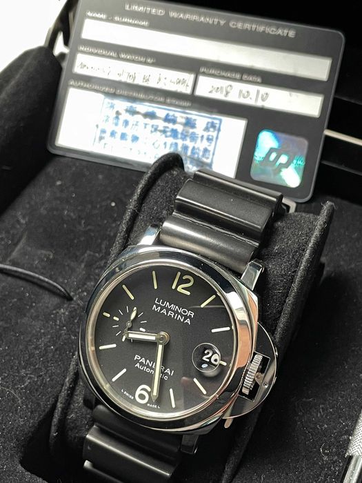 Panerai PAM01048