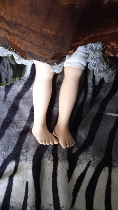 Большая фарфоровая кукла 60+ см