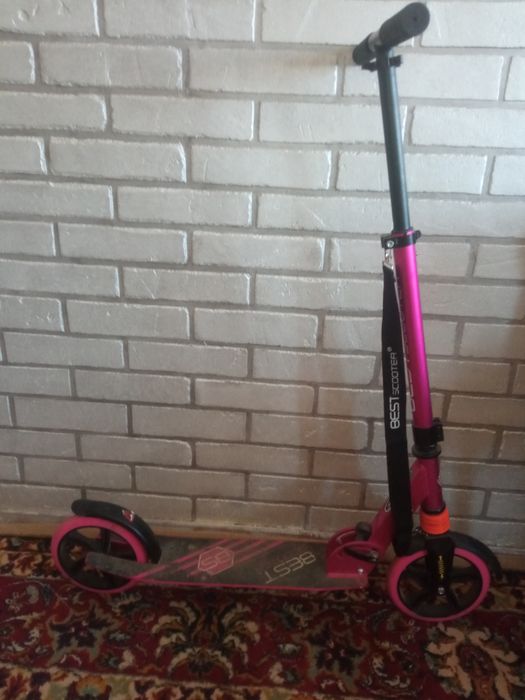 Продам дитячий  самокат