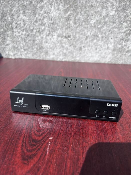 Tuner/dekoder satelitarny Leyf 0301 (DVB-S/S2, HDMI, USB, Full HD)