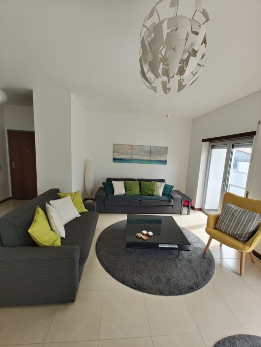 Apartamento T2 com piscina