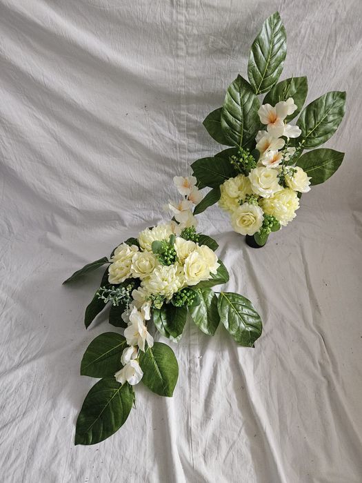 Wiązanki na cmentarz , kompozycje kwiatowe , sztuczne kwiaty TANIO!