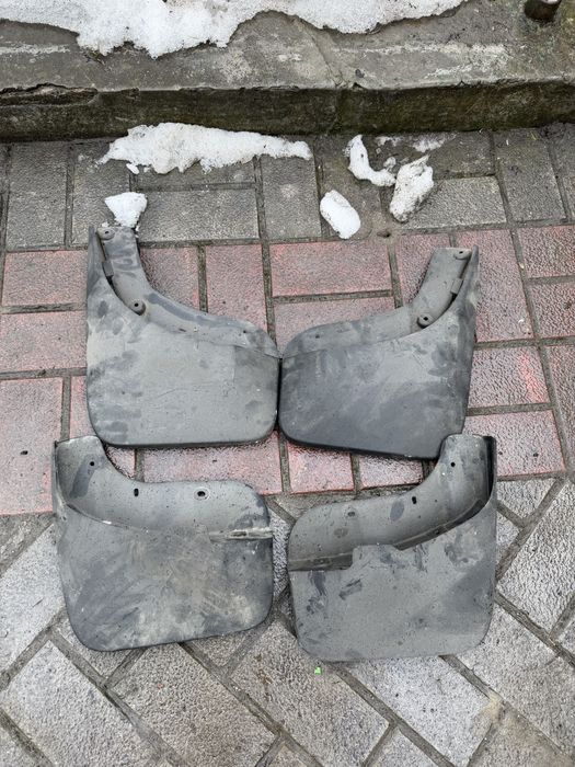 Бризковики Audi Q7