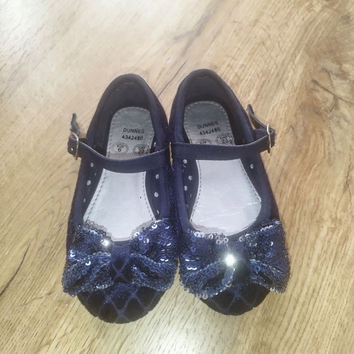 Buty dziecięce rozmiar 23 (UK 6) – 3 pary DUNNES