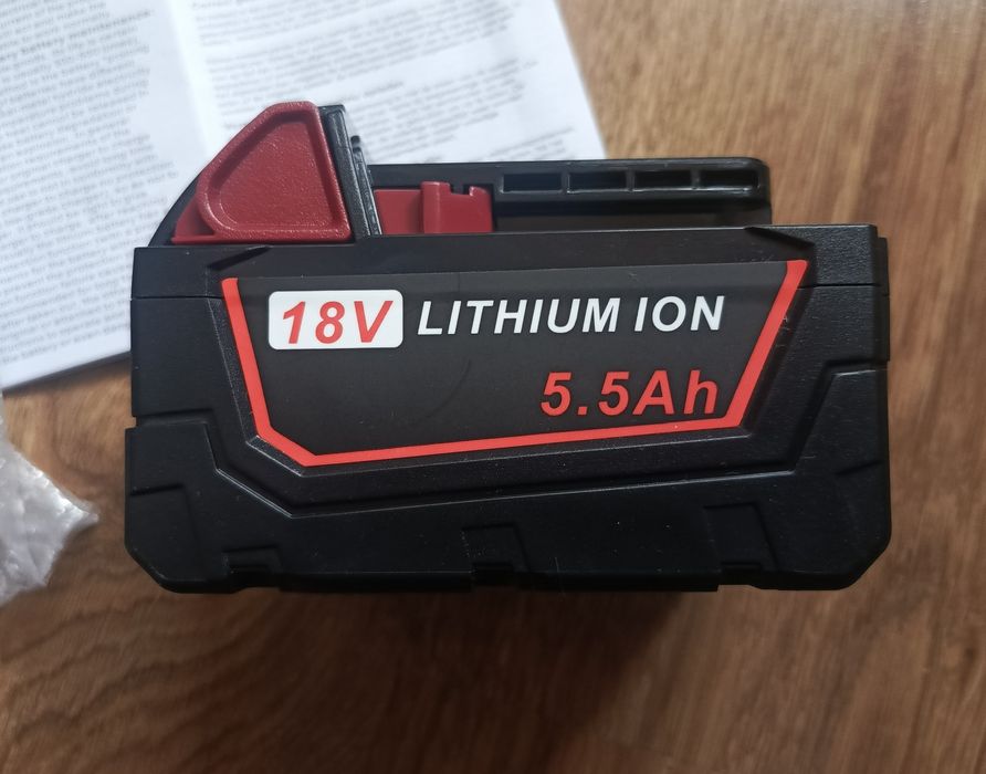 Акумулятор Milwaukee M18  5,5 Ah