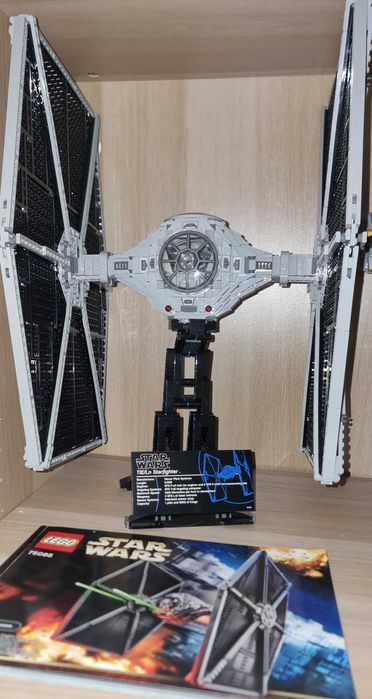 LEGO Starwars 75095 TIE Fighter - UCS