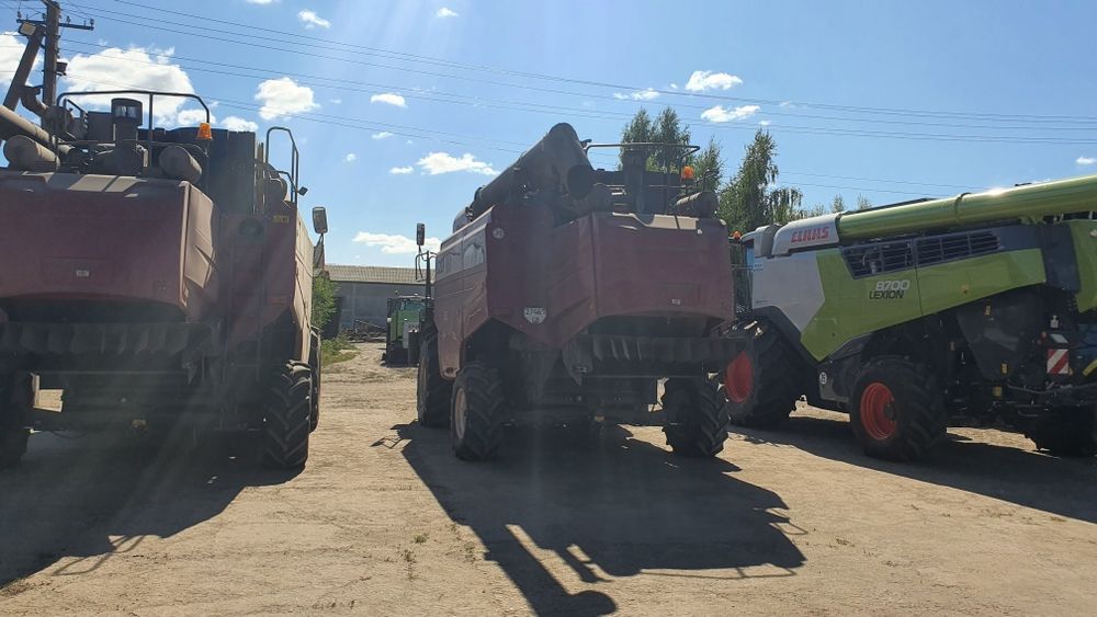 Сільськогосподарське підприємство продає комбайн КЗС-1218 ПОЛІССЯ ДОН