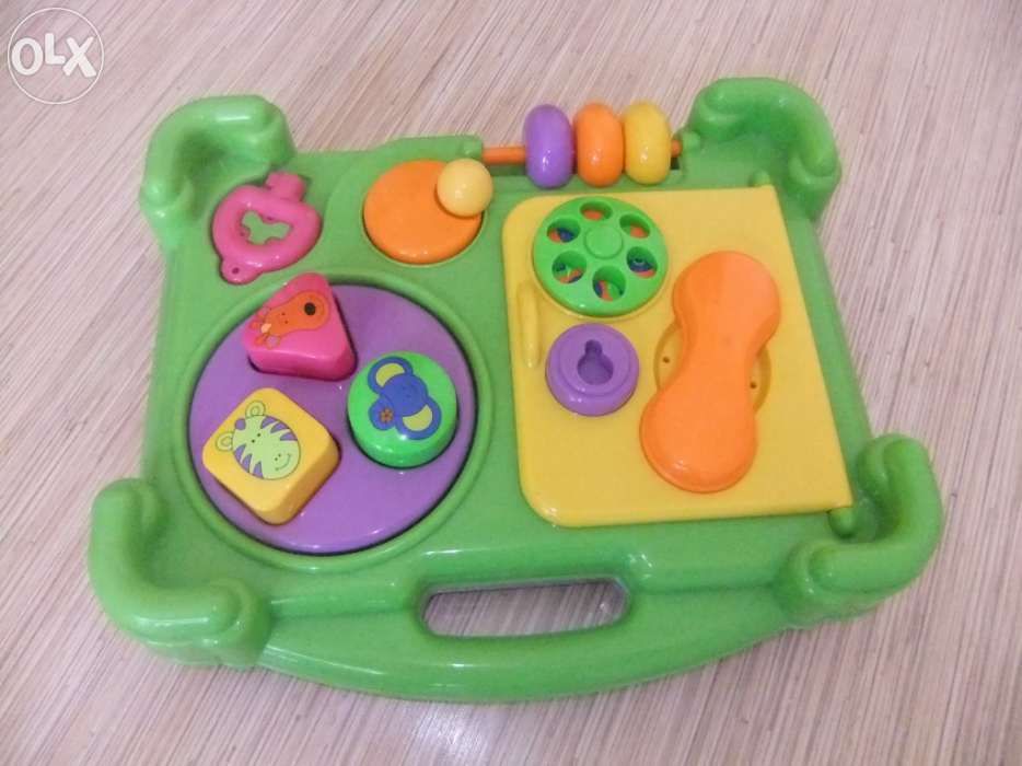 Brinquedo didatico+jogo de banho+toalheiro
