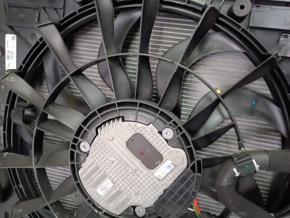 Касета радіаторів BMW X7 G07 БМВ Х7 Г07 17115A3F238 радиаторов