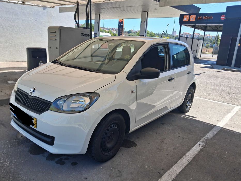 Vendo Skoda Citigo Active 2017 , 141 mil km, gasolina,  IUC e inspeção 2026 pagos. Não reservo!