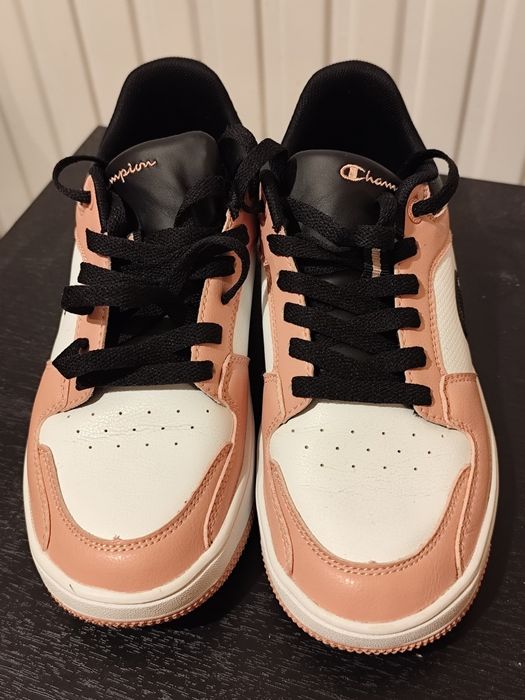Champion Sneakersy damskie Rebound 2.0 Low Cut. 39