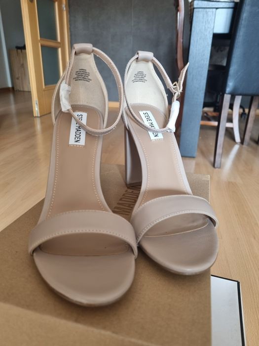 Sandálias Steve Madden