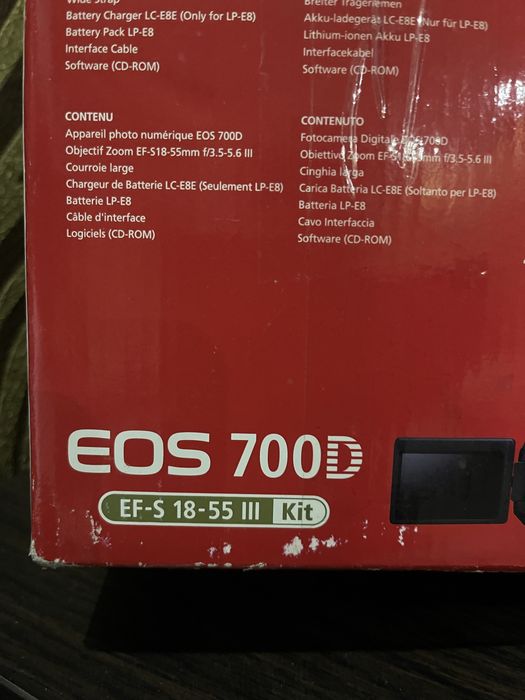 Фотоопарат Canon EOS 700D EF-S 18–55mm IS STM (Ki