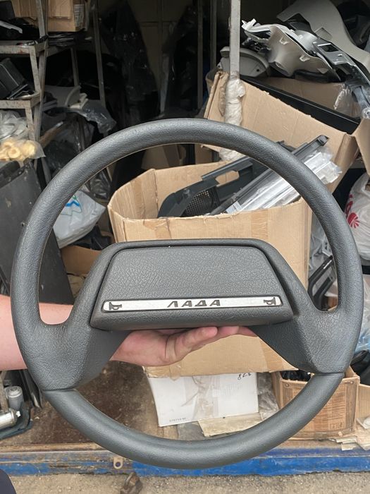 Руль ВАЗ 2115 2114 2109 21099 1118 НИВА 2121 рулевое колесо: 999 грн ...