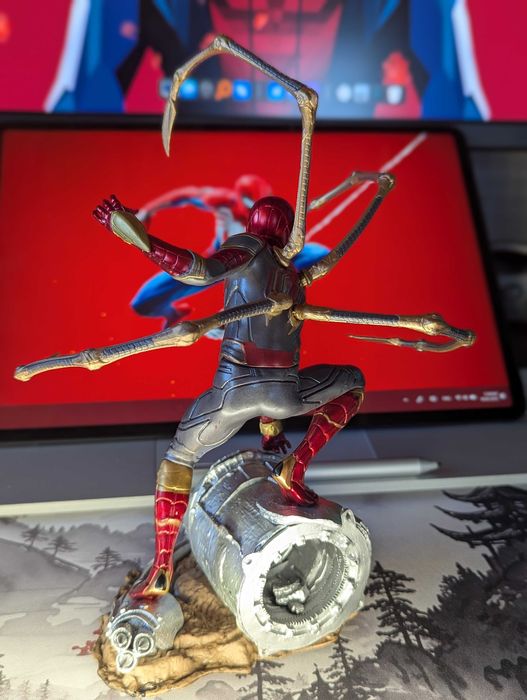 Фігурка Людина Павук 18cm. Hasbro Marvel Spider Man Колекційна Фігурка