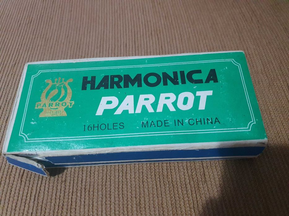 Harmónica Parrot 16 holes