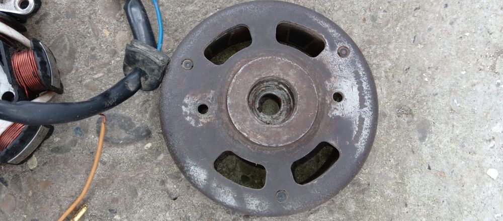 Продам два магніто на скутер Хонда діо 27