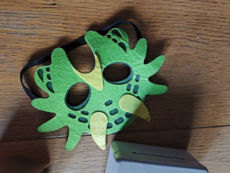 Maska do stroju przebrania na bal karnawałowy smok dinozaur